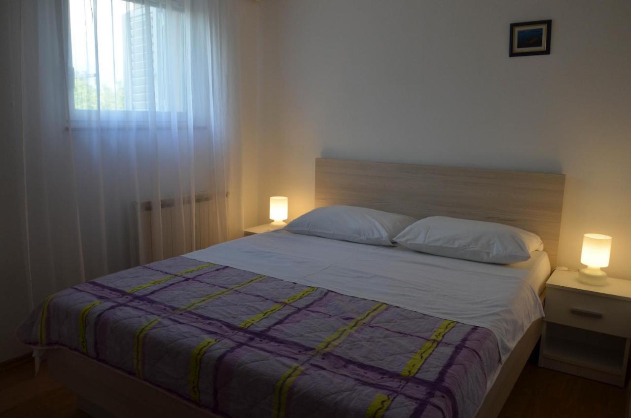 Apartments Tomas Бетина Екстериор снимка
