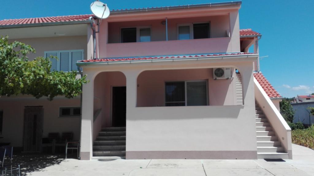 Apartments Tomas Бетина Екстериор снимка